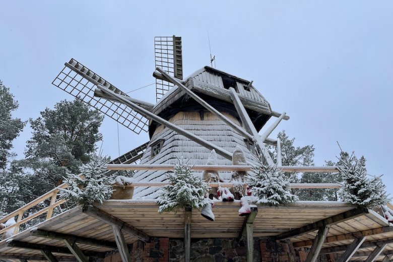 Nedēļas nogalē esiet aktīvi: 
🔸 Dodieties pastaigā svaigā gaisā.
🔸 Piedalieties radošā meistarklasē.
🔸 Apmeklējiet kino vai kādu no barikāžu atceres pasākumiem.

🔎 Idejas aktivitātēm šeit: ej.uz/vwbq

#saliedētība #GodaĢimenesKarte #GodaĢimenesAplieciba