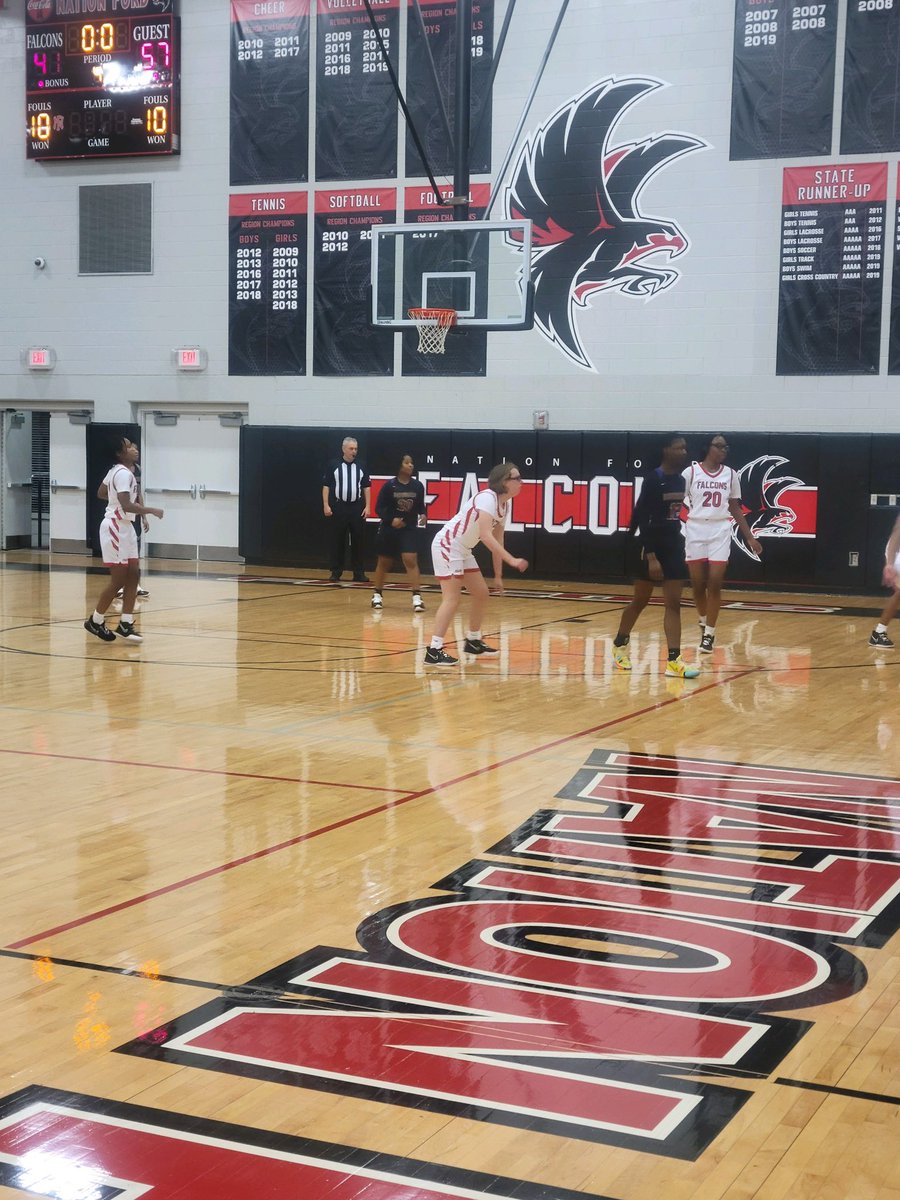 What a precious moment. Morgan takes three dribbles into a shot then back on defense. Proud of both programs @LadyTrojansbbal Great job &amp; thanks to all for making this young lady smile with purpose for the game she loves. Thanks Sara for rotating out.<a href="/EmilyBuechlein/">Emily Buechlein</a> <a href="/apraxiadad/">Nathan Buechlein</a>