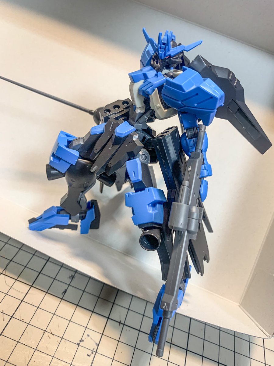 ガンプラ、模型仲間が欲しかったので
見る専では無くちゃんとTwitter始めてみることにしました。
良かったらフォローとかお願いします。
#ガンプラ
#ガンプラ好きと繋がりたい