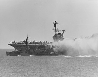 USAS_WW1's tweet photo. #ships #navy #maritime #TGIF USS Forrestal (CV 59) commissioned in 1955 as the world's 1st supercarrier and the first carrier BUILT with an angled flight deck, steam catapult, to operate jets and the first warship bigger than IJN Shinano (?), but she was also marred by tragedy... https://t.co/BZIHW08PmJ
