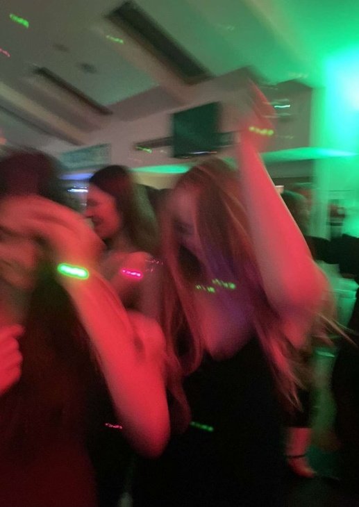helenaa_dubois's tweet photo. #KAIPARTY https://t.co/CLtcKQ0Z1g