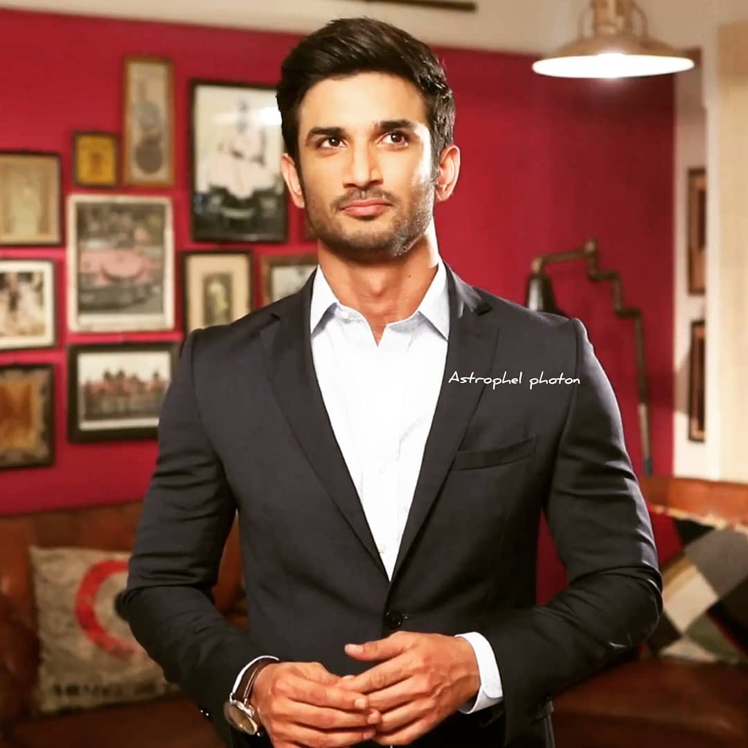 Nadiaa_Islam's tweet photo. This world will hold each &amp; every single moments of your life forever ♥️

@itsSSR

Sushant Day ♥️ https://t.co/lvFVetfvUu