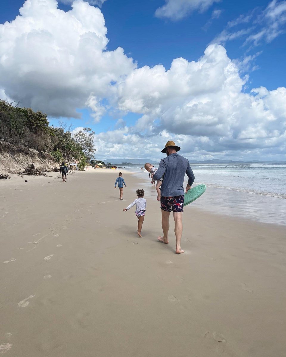 Aron Baynes tweet media