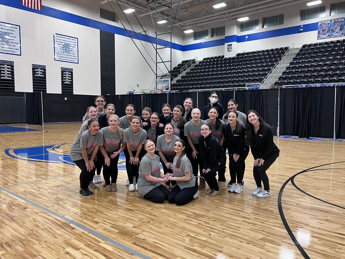 BHSElkStrutters's tweet photo. Contest Showoffs ✅ #OFIF #FocusFox https://t.co/sWqiS5PJEY
