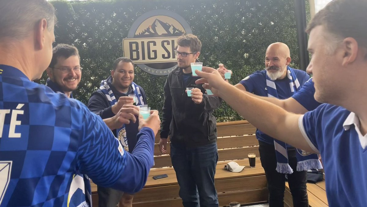 georgia_blues's tweet photo. See everyone Sunday! Free blue shots when we score and great brunch offerings from BigSky Buckhead.
#blueshots #CFC @southeastblues @CFCInAmerica @ChelseaFCinUSA
π #PremierLeague
β½οΈ @ChelseaFC v Sp*rs
π
Sun, Jan. 23
π¦ 11:30 am
π» @bigskybuckhead https://t.co/NSfS3mCbO9