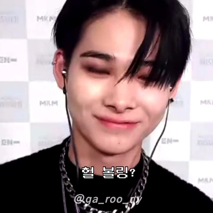 NRK_Central's tweet photo. prettiest smile in the world https://t.co/XHm9Eakyu1
