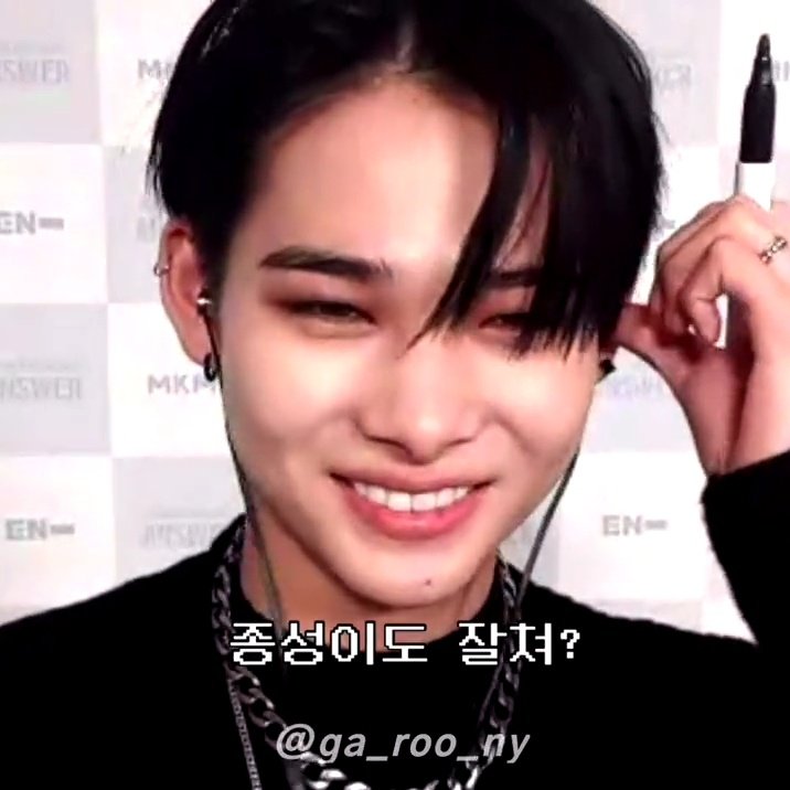 NRK_Central's tweet photo. prettiest smile in the world https://t.co/XHm9Eakyu1