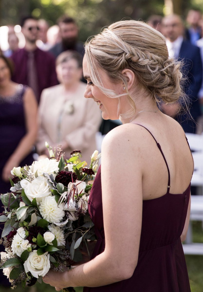 maryheyden98's tweet photo. Finally got to see my sisters wedding photos, here’s a few of my fav from that weekend✨❤️ https://t.co/XykkwttBly