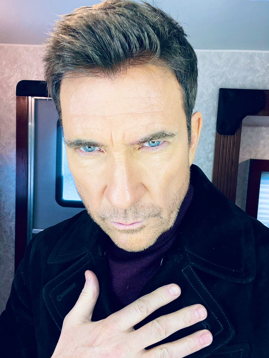 DylanMcDermott's tweet photo. You guys are awesome! Thank you for all the love! @lawandordertv #OrganizedCrime https://t.co/9p9cHNotuZ