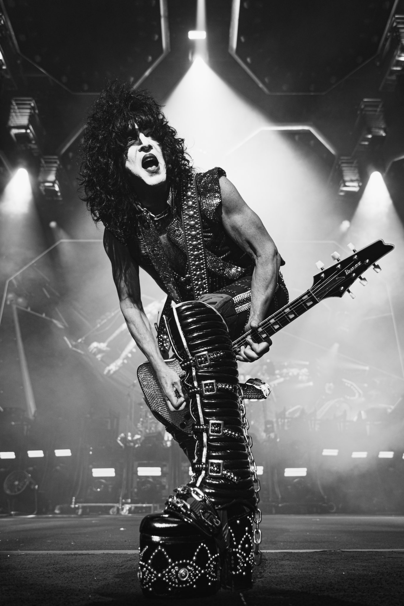 Happy birthday to paul stanley, thanks for helping me capture one of my favorite shots ever 