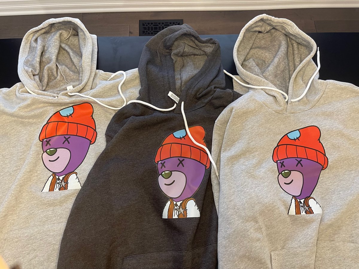NefFTAdam's tweet photo. ITS HOODIE SZN! Where's my #inbetweenrsNFT fam at? LETS GO!! 🚀🌕💎 Stay warm ❤️‍🔥 #inBetweenersNFT @Inbetweener3910 @KyleForgeard  @justinbieber @SNt_JHN @john @mianalauren @Ogden56572340 @LTabrizian @awisanchez @GladiatorBear23 @YouWhoo0  #Bearfollowbear #NFT https://t.co/YZXOSwhYIJ