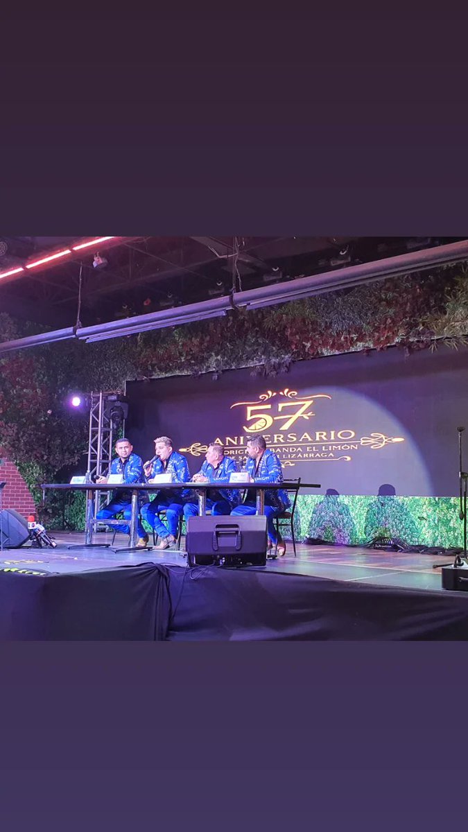 NoelMedinaMr's tweet photo. Hoy en la Presentacion del Nuevo Single de @OriginalLimonSL #OBLS #Limon https://t.co/FHDj7LtGdm