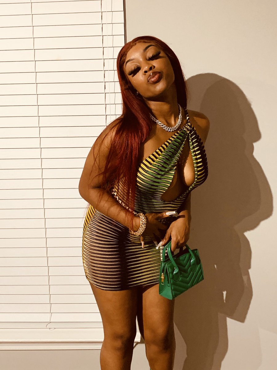 jadaaawadaaa's tweet photo. Realer Than Real🥵🔒 https://t.co/qVM1aFQODg