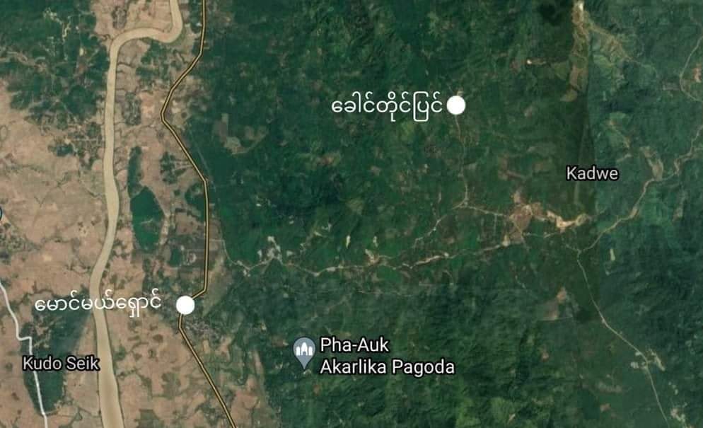 IrrawaddyNews's tweet photo. Some 1,000 locals from four villages in Tanintharyi Region’s Dawei have been displaced by fighting between junta troops and resistance groups since Wednesday. Junta troops are combing the area searching for resistance bases, the groups said. #WhatsHappeningInMyanmar https://t.co/YOelnwIlwK