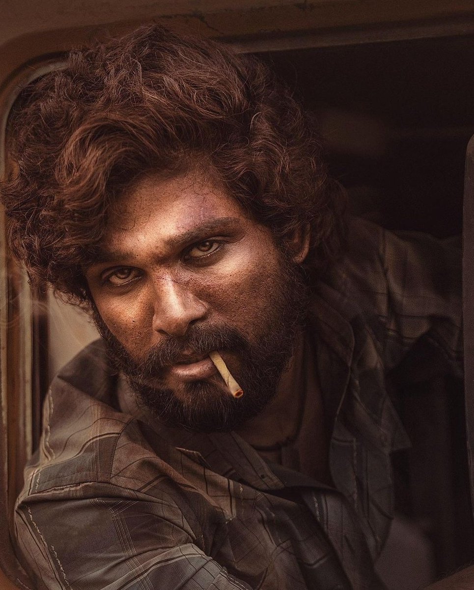 ursHemanthRKO's tweet photo. #Pushpa reach is the best National wide reach after SSR BB series 

It is happened without any Promotions while others are taking Telugu audience to Kerala , Mumbai etc through buses  for events 

With Just a brand named @alluarjun  🔥

#PushpaTheRise https://t.co/8hvCOSpMwu
