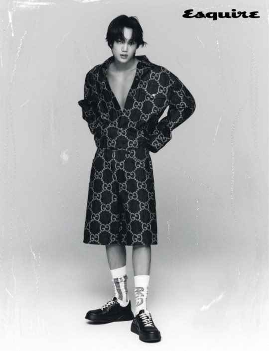 CloutNewsMedia's tweet photo. .@weareoneEXO's KAI is dashing in new pictures for Esquire Korea 🔥 

#KAI #카이 #EXO #엑소 https://t.co/Ly2dUDfmcu