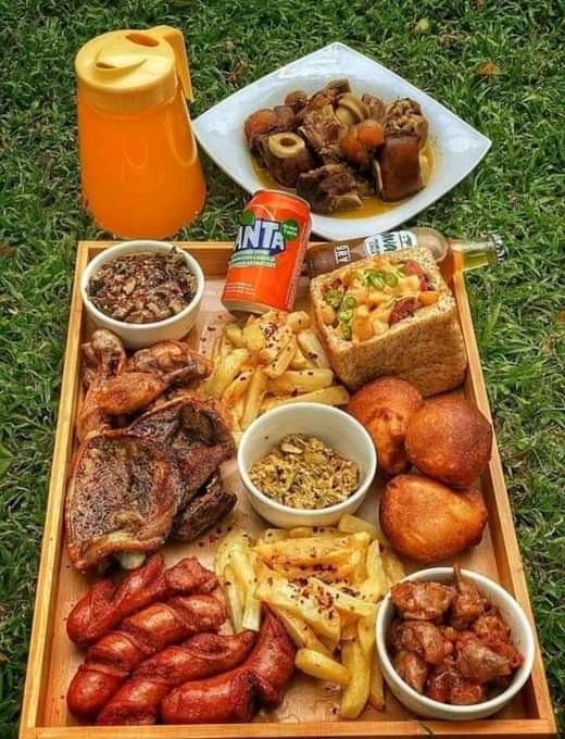 NEMARIVHONINGU2's tweet photo. Remove one thing from the tray
Me  savannah https://t.co/JSClivVqPK