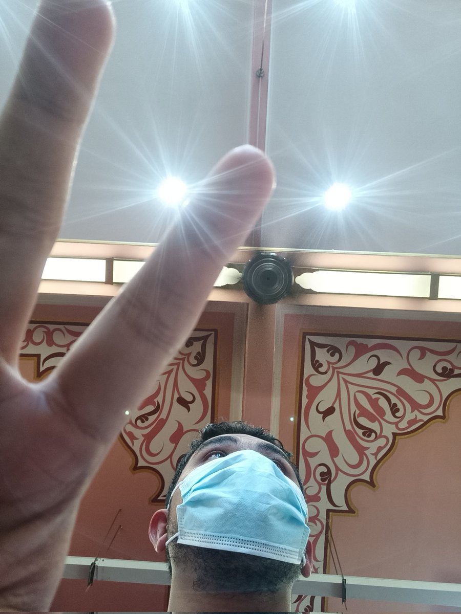 luqmanmohdzaid's tweet photo. Datang awal duduk bawah kipas. #jumaattingz #riak #ujub #takabur https://t.co/gpUws7Aue7