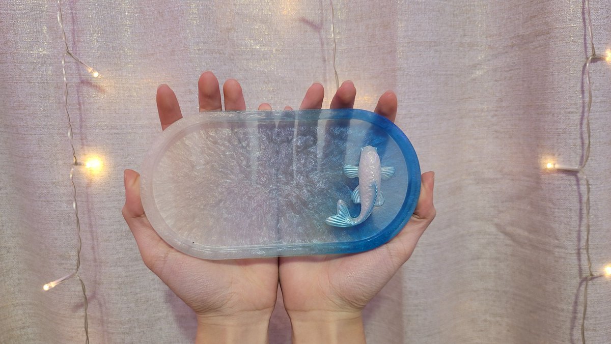 sindi_go's tweet photo. Hey guys! forgot to mention here that I started a shop on Instagram for my coasters/trays i make, i also sell other things but here are some examples! @/sindi.core is the IG handle and here is the link to commission: https://t.co/fwfWbtVPGM https://t.co/lcRObowFqd
