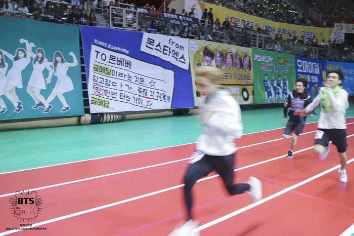 KUMONIYA_B's tweet photo. 마감 전 스퍼트!
킹미들 달료달료💜💜

The best song is #BTS_Butter by #BTS on my music playlist
Love ya @BTS_twt❣️ https://t.co/4mE3uY7l4w