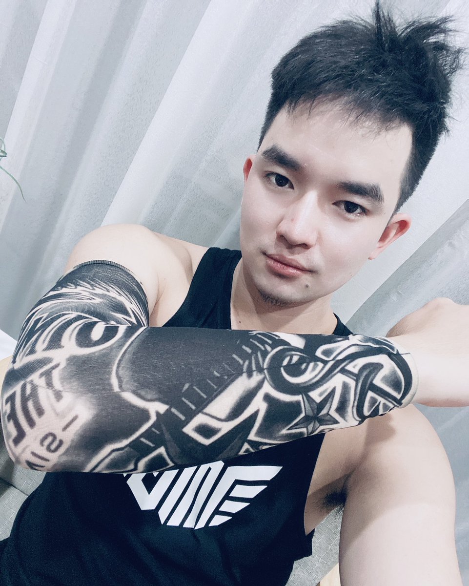 BEAM38724935's tweet photo. วันนี้บีมอยู่สาขาสาทรนะครับลูกค้าท่านไหนอยากนวดกับบีมแอดไลน์ได้เลยนะครับ https://t.co/jjFWrXnKW3
