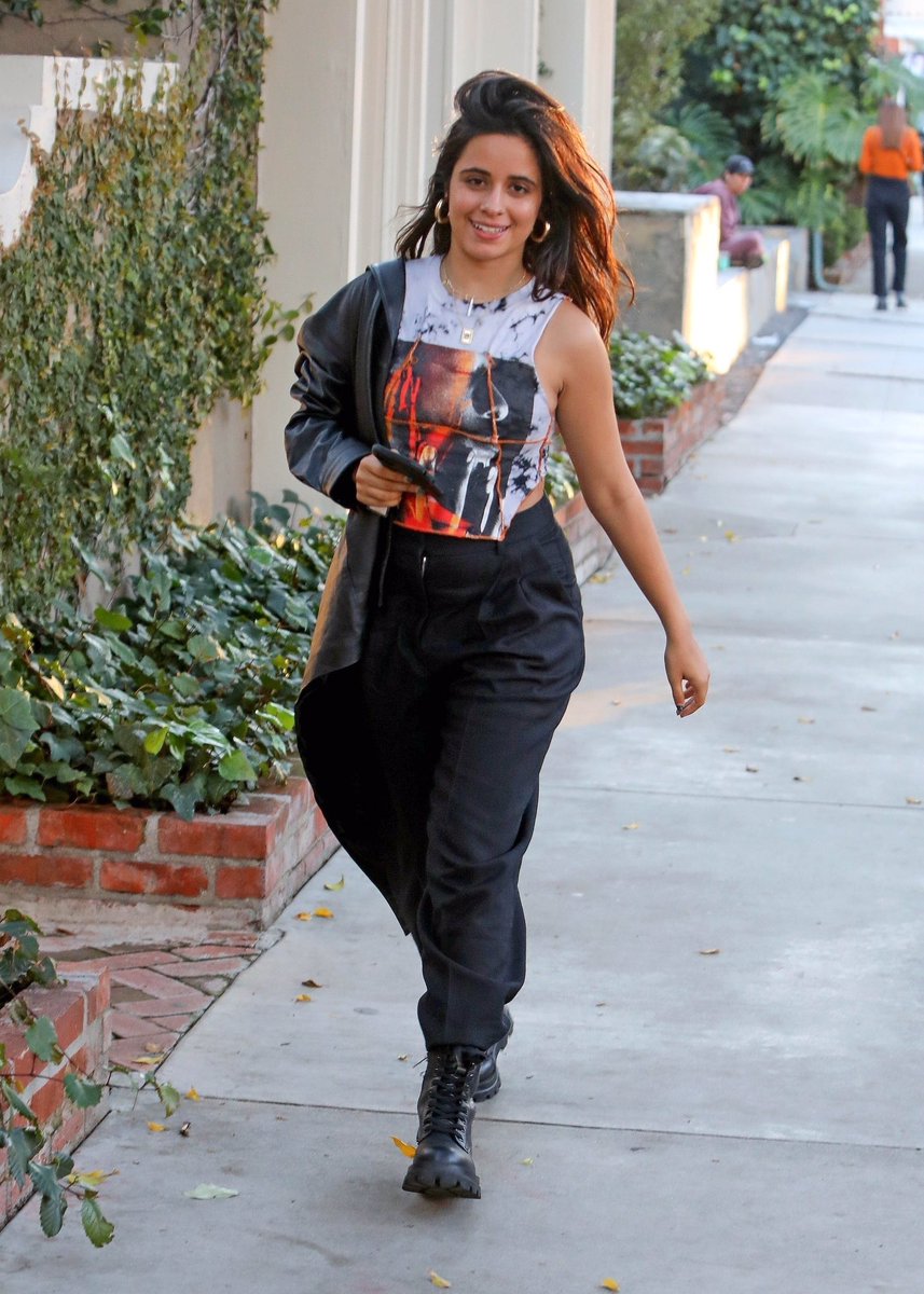 MediaTCD's tweet photo. Camila Cabello in Los Angles #1 https://t.co/SYslBmmyyj
