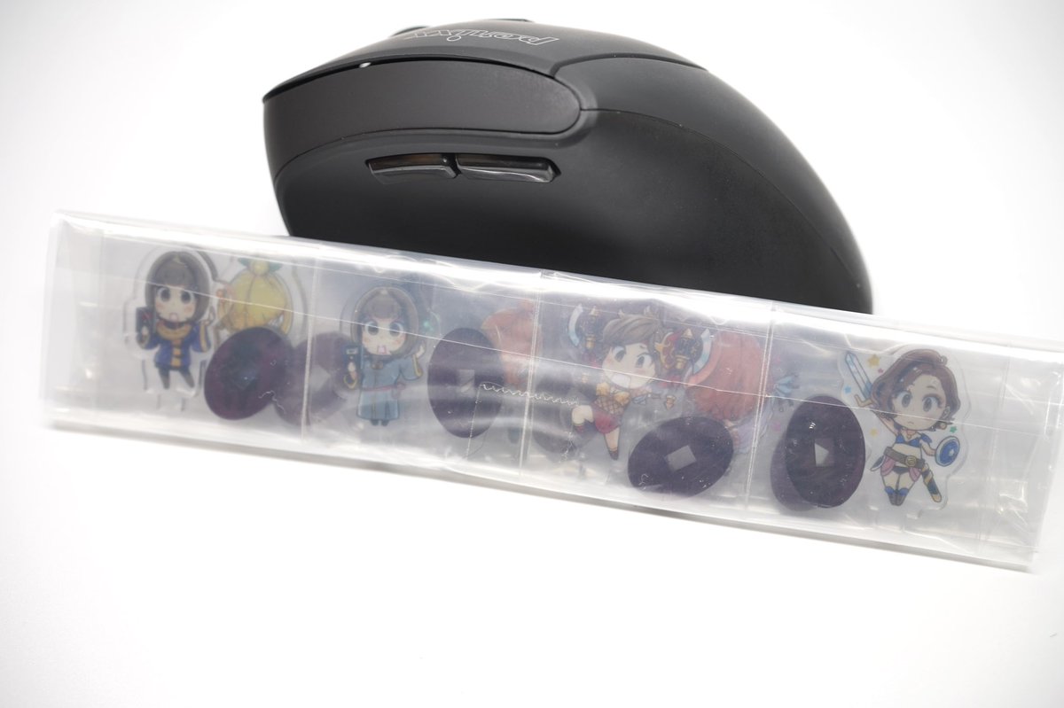 ところでファンタジーシリーズアクスタ28mm版が在庫棚から一セット発掘されまして在庫登録しておきました。すみませぬッ。 