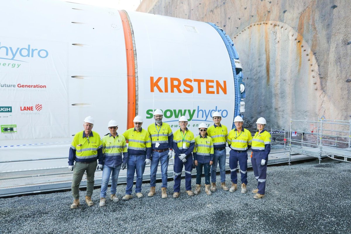 ItalyinAU's tweet photo. Australia’s largest renewable energy project, Snowy 2.0, is being carried out by a joint venture headed by Italy’s leading construction company Webuild. 
Learn more: https://t.co/vHRjpLW6G2 
 
#ChooseItaly
@ItalyMFA 
@Webuild_Group https://t.co/Lq0u3YgJNn