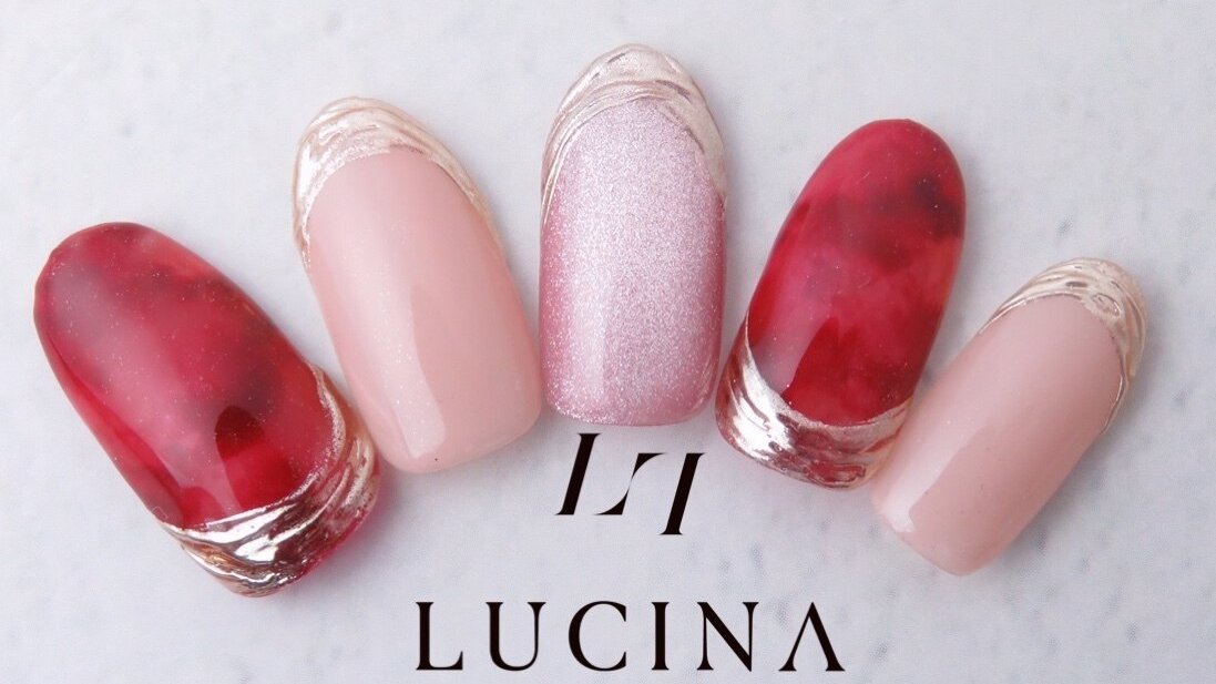 ホットペッパービューティー ピンク担当さんにおすすめ 恋愛のお守りトルマリンネイル 果実のようにジューシーなピンク色が魅力的なトルマリン 恋愛運を高める 愛の石 と言われているそう 今日はトルマリンをイメージしたネイルをまとめたよ