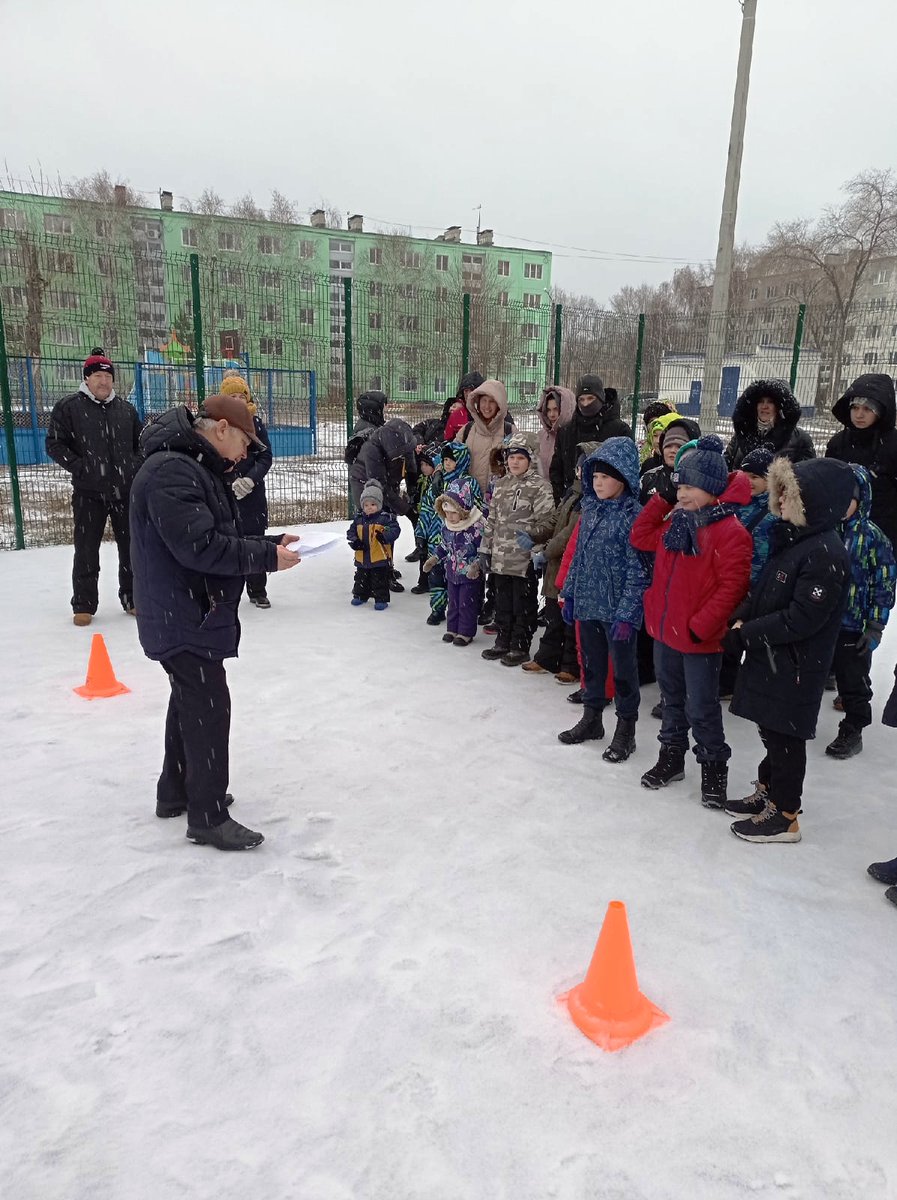 Знакомьтесь: ТОС «Военный городок»

Активисты ТОС участвуют в конкурсах и проектах, направленных на развитие территории и укрепление добрососедских отношений.

Подробнее vk.com/rescentrsyz?w=…