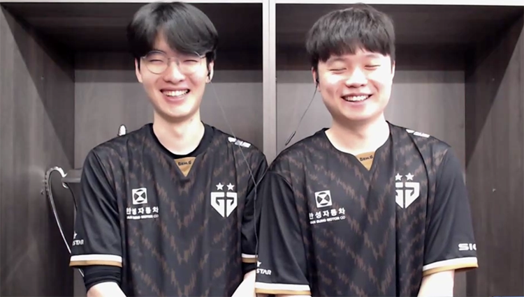Invadesports's tweet photo. #LCK 2. Hafta 3. Gün maçları başlıyor. Saat 14.00'te iki eski takım arkadaşı Rascal ve Bdd karşı karşıya geliyor. 

Saat 11.00 Liiv SANDBOX vs Kwangdong Freecs
Saat 14.00 KT Rolster vs Nongshim RedForce https://t.co/QFRzzzO7zv