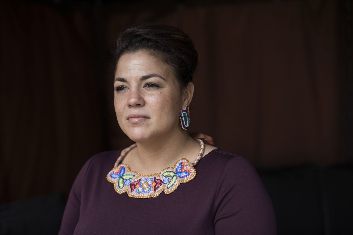 Thunder Bay lawyer Chantelle Bryson, who represents the complainants, said the number of cases is unusual and the service and its board is in crisis. “It is extraordinary to see any member of a police force publicly file against its leadership and board.” theglobeandmail.com/canada/article…
