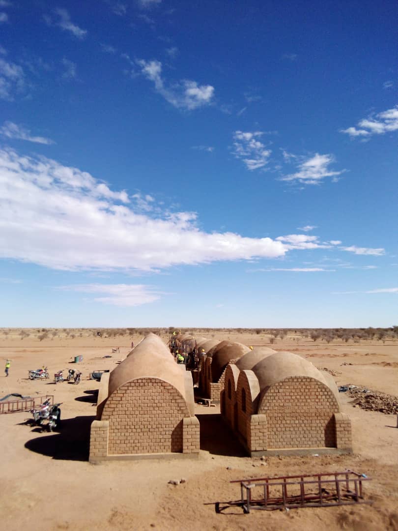 CISPorg's tweet photo. #CISPinNiger
👉Progetto Urbanisation For Change
✅concluse le formazioni di 132 operai della città
✅completate di 22 case sociali bioclimatiche in terra 
✅A breve il lancio di altre 60 costruzioni!
📣Scopri di più su #U4C 
https://t.co/8W9HUFTghy
@aics_it #UnioneEuropea https://t.co/A15IszM8fg