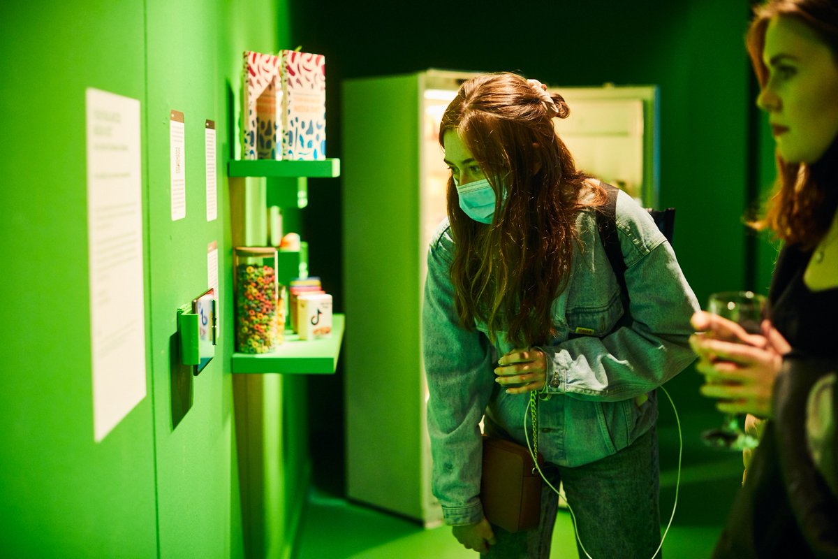 SciGalleryDub's tweet photo. Your Balanced Media Diet by @RossRDowd and Brendan Spillane from @AdaptCentre at our free show BIAS, open now until 30 Jan. An exhibit that shows you how you consume media - and whether you need more variety in your diet.

https://t.co/6RtNnVk4jb https://t.co/RsFiiKPJry