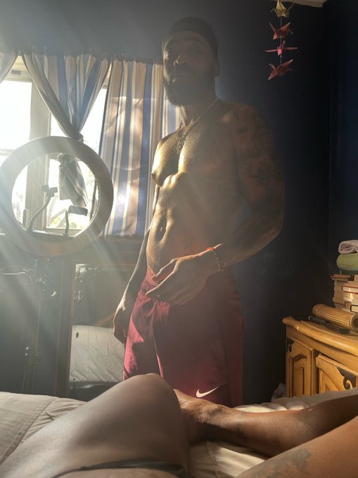 Morning view #Sir #SexyAF #TieMeUp #OnlyFans #PH https://t.co/sbgI0vl7sK https://t.co/ZKdxOg3d1a<a href="/tag/sir"class="tags">#Sir</a><a href="/tag/sexyaf"class="tags">#SexyAF</a><a href="/tag/tiemeup"class="tags">#TieMeUp</a><a href="/tag/onlyfans"class="tags">#OnlyFans</a><a href="/tag/ph"class="tags">#PH</a>