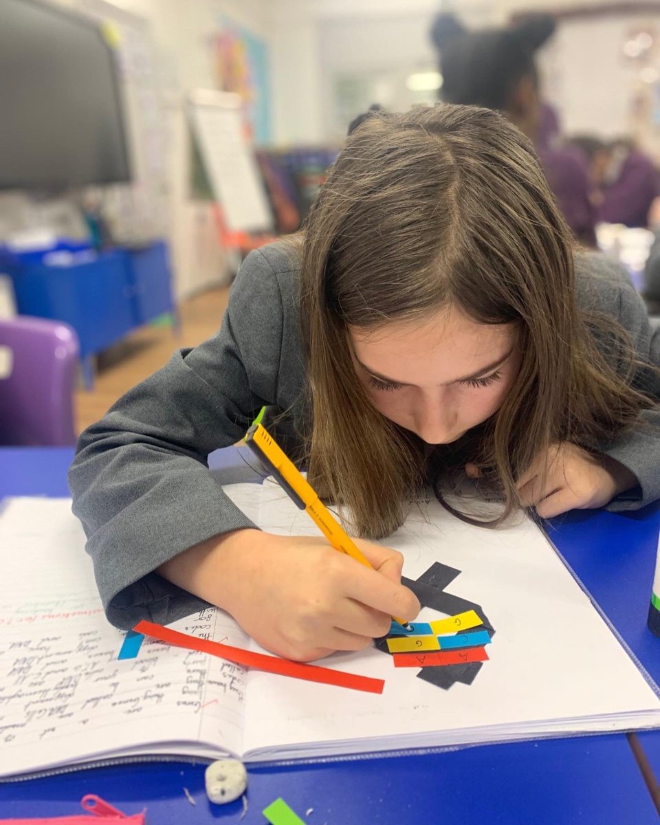 HPA_Philip_Lane's tweet image. #HPAPLYear6 have taken the code of life in their own hands and made their own gene sequence! Try asking them what DNA stands for - they know how to pronounce Deoxyribonucleic Acid!

#HPAPLScientists