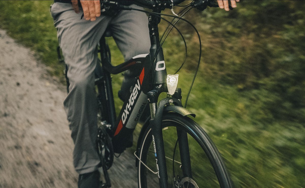 models_direct's tweet image. Happy Friday!

We&apos;re loving these final images of models Constantine &amp;amp; Jayne from their recent shoot with Oxygen Bikes 📸

#models #commercialmodels #modelsdirect #modellingagency #finalimages #photoshoot