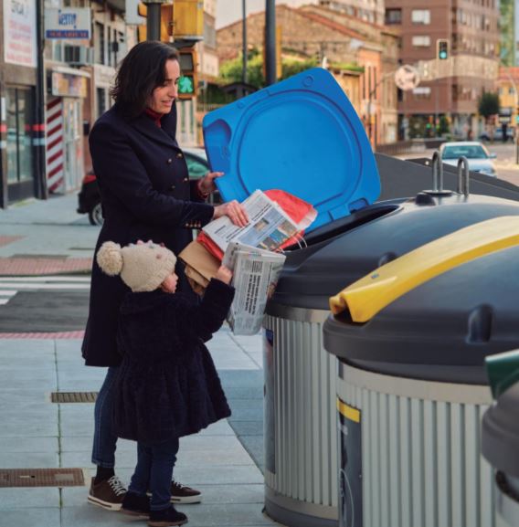 Siempre presentes las opciones de contenerización, un ejemplo de ello: los contenedores <a href="/Molok_Spain/">MOLOK® ESPAÑA</a>  se hacen sitio en <a href="/Corvera_AS/">Corvera de Asturias</a>, sustituyendo los iglús de residuo selectivo por contenedores semisoterrados.🗑
➡P.20:eysmunicipales.es/revista/cuarto…