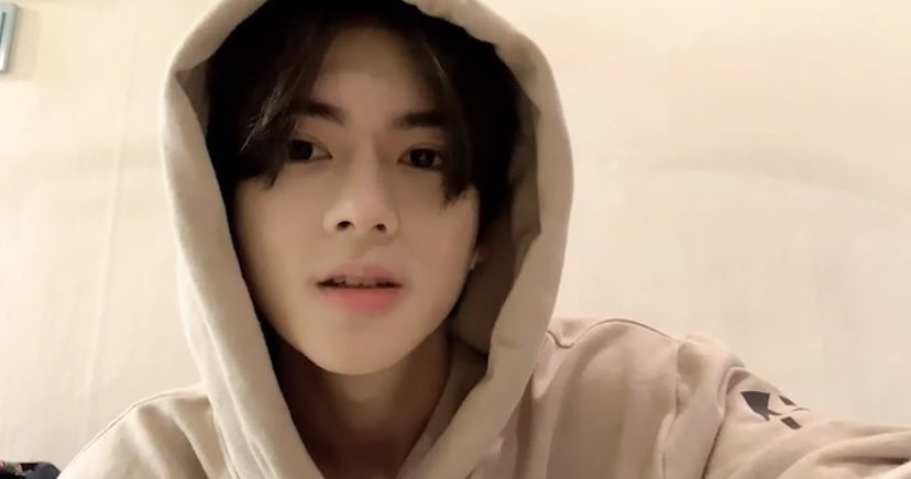 leesangowon's tweet photo. ganteng🥺 https://t.co/G61wPEUDCG