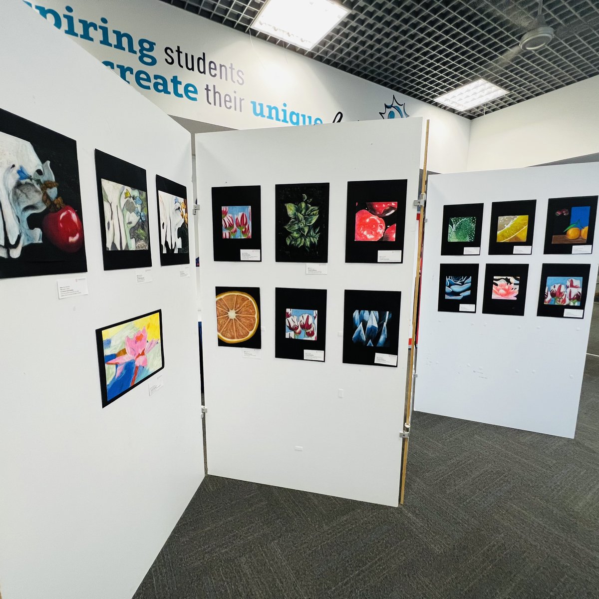 SAISSingapore's tweet photo. The Visual Art Exhibition, by our Grade 9 & 10 students will be up until till Jan 24th.
You can view their works online here;
Grade 9: https://t.co/FpEJzYBHFt
Grade 10: https://t.co/esXFC4Ce3R
#SAISRocks #CognitaWay #SAISVisualArt #SAISDraws https://t.co/BSjV2840cT