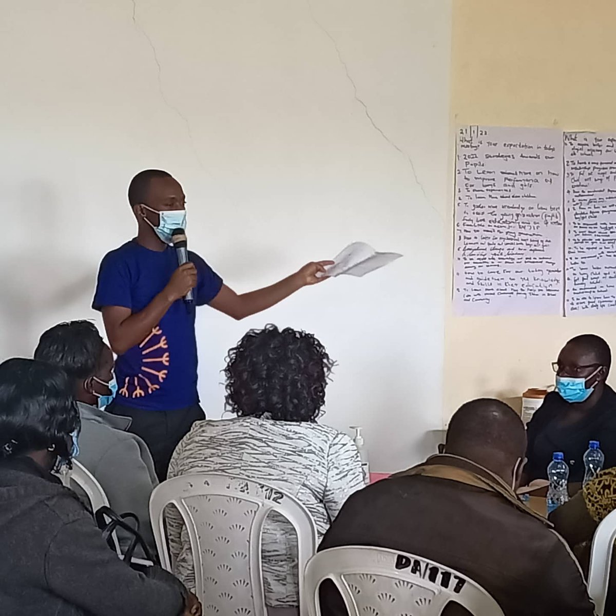 DandelionAfrica's tweet photo. #FormNi?
It's a feel-good Friday and today our focus is on the #GirlsForLeaders #BoysForChange program where we are deliberating with school heads & patrons on how we can continue to increase opportunities for education for our girls and boys.#YouthProgram
#StakeholdersMeeting https://t.co/KuVNOQUfXc