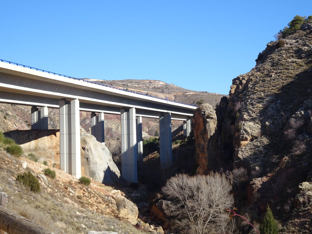 Historias de carreteras tweet media