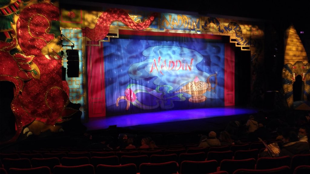 Panto 40 - penultimate of the season - Aladdin @GCTStevenage. Good to see the talented @Aidanoneill6 in action again.  Colourful sets, romance, comedy, slapstick, magic, great cast, a nasty baddie and above all fun - the show had it all