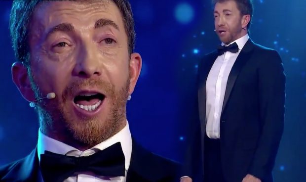 Hoy cumple 81 añazos el tenor Plácido Domingo.
Felicidades!!