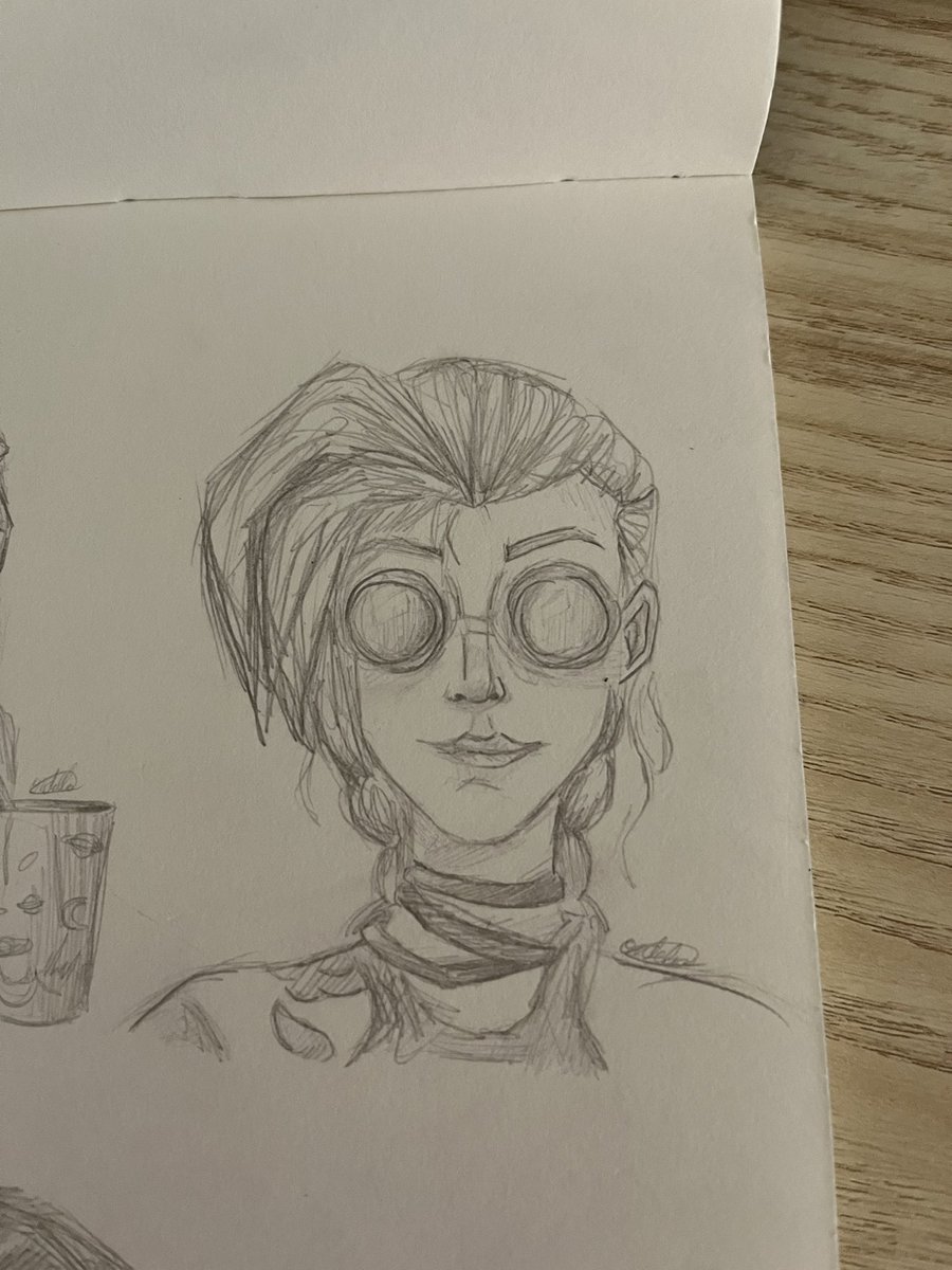 zisaity's tweet photo. did some sketches of jinx 😁

#art #traditionart #sketch #jinx #arcane #arcanefanart #artist https://t.co/46NfRz7qoi