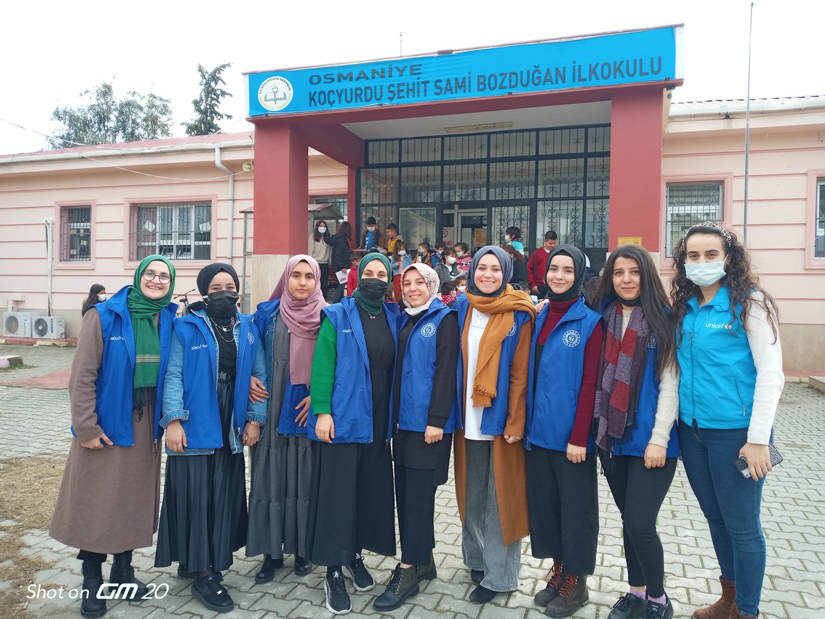 Ne güzel demiş şair;
Gülmeyi çocuklar icat etti.☁️🌿

<a href="/GSB_OsmaniyeGM/">GSB_Osmaniye Gençlik Merkezleri</a> 💙