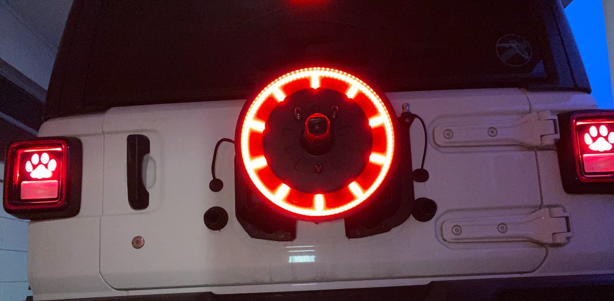 3rd spare tire brake light
bit.ly/33V4SB0