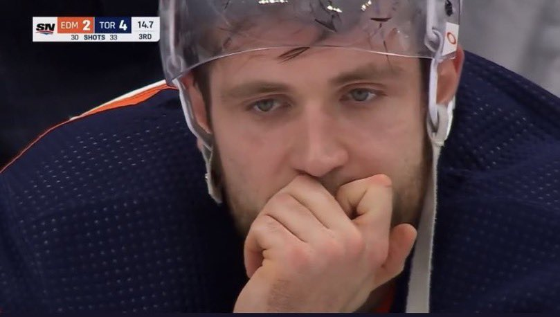 leafsplswin's tweet photo. When you know Babcock is gonna be your coach in a few days https://t.co/Lf14rcBbZv