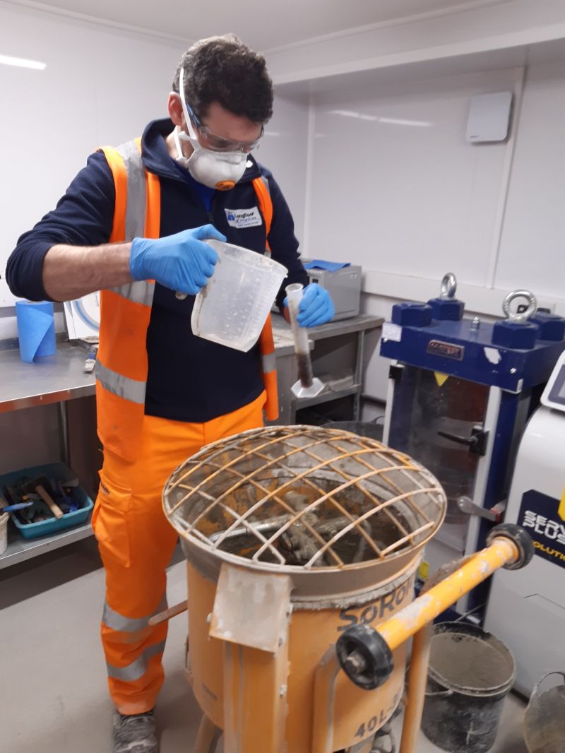 Longfloor tweet media