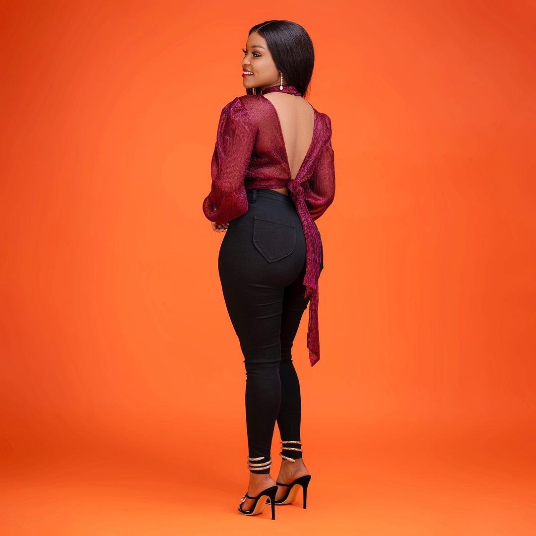 AshleyTheWrite5's tweet image. Hmu if you need help with essays,assignments,research papers,discussions at an affordable rate